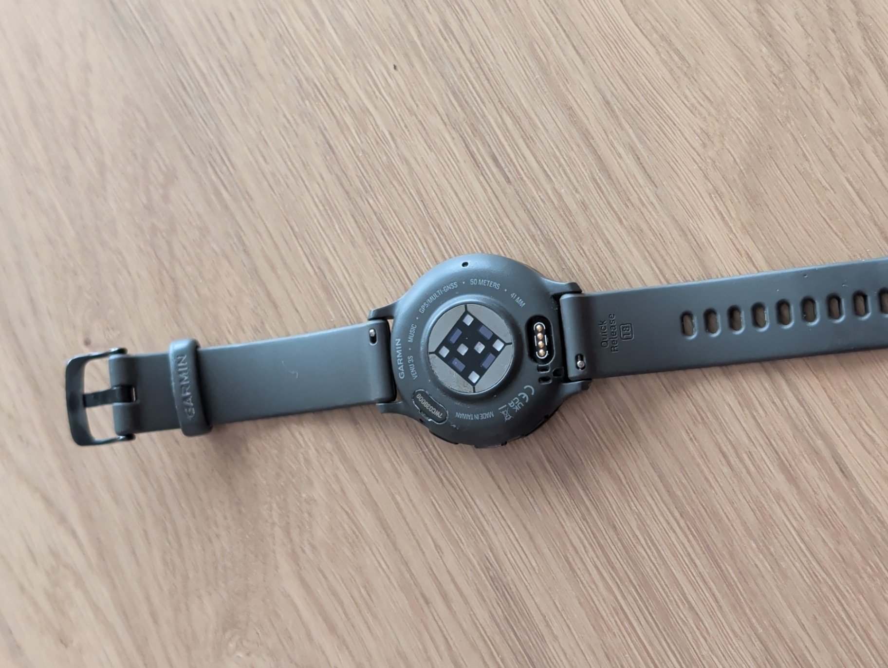 Montre de sport Garmin Venu 3S noire 4
